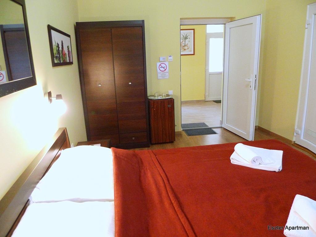 Eszter Apartman Bekescsaba Exterior foto